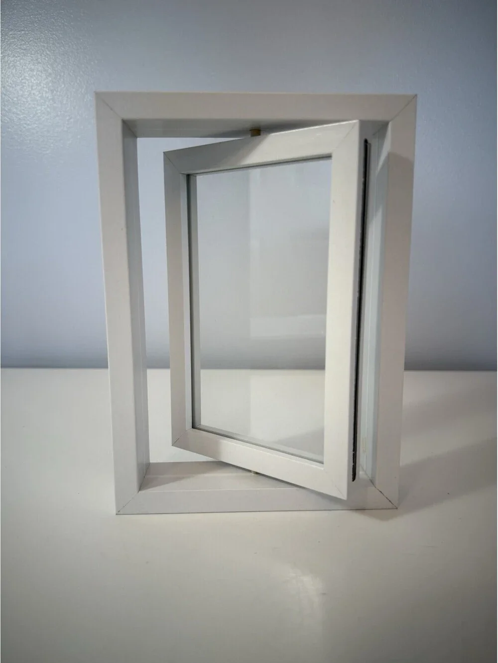 Picture Frames White 4x6 Rotating Floating Double Sided Vertical Horizontal 2pk